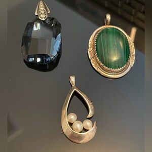 SOLD ✅SOLD SOLD Sterling lot pendant vintage